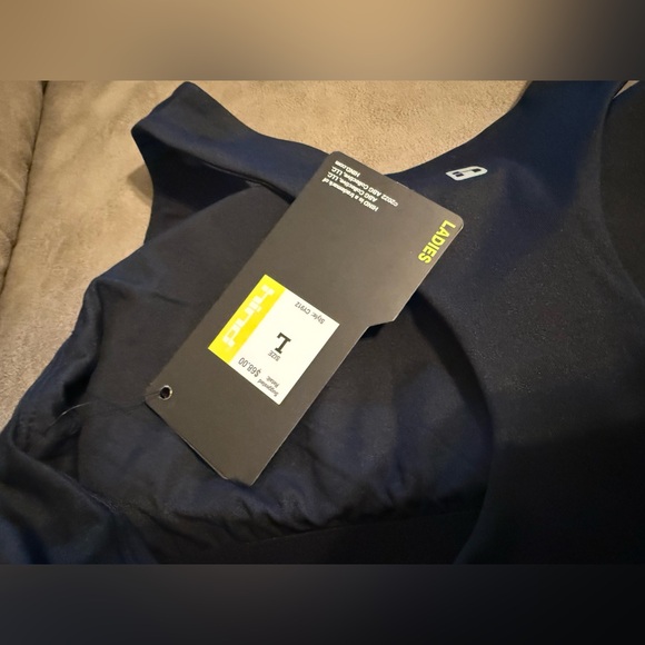 HIND Women’s Sport Athletic dress with short, pockets, Large - Picture 9 of 11